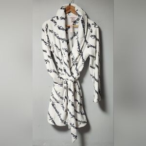 NWT Victoria's Secret Women's White Black Logo Robe XS S